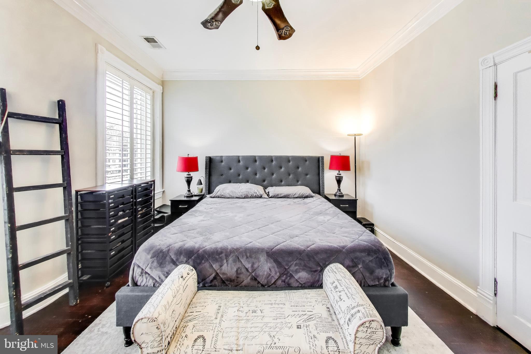 10 RANDOLPH PLACE NW