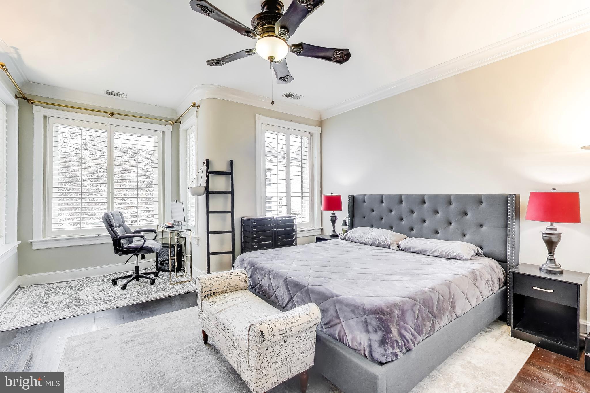 10 RANDOLPH PLACE NW