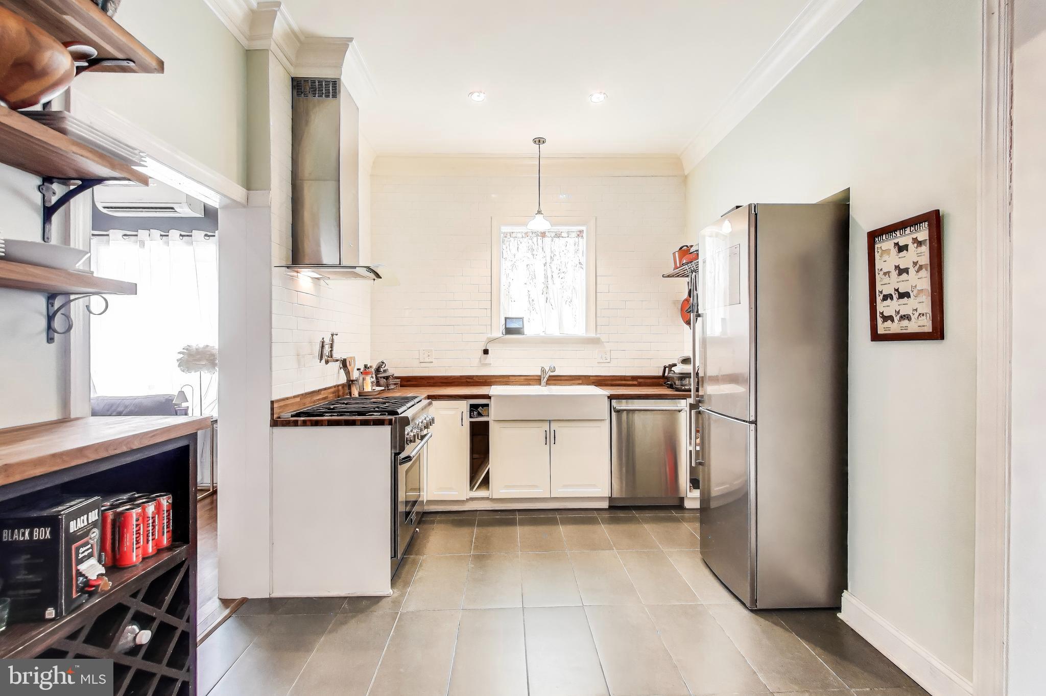 10 RANDOLPH PLACE NW