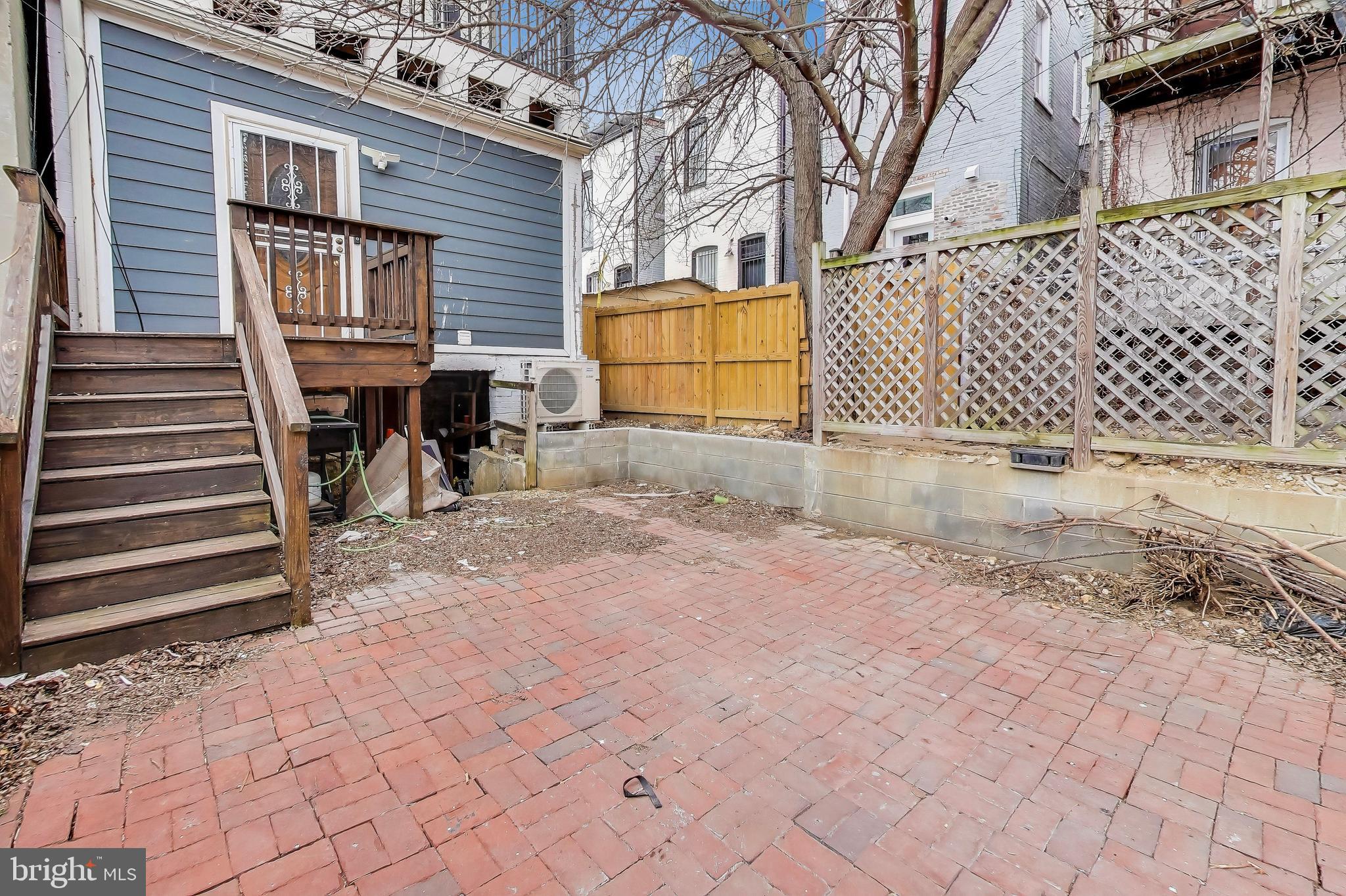 10 RANDOLPH PLACE NW