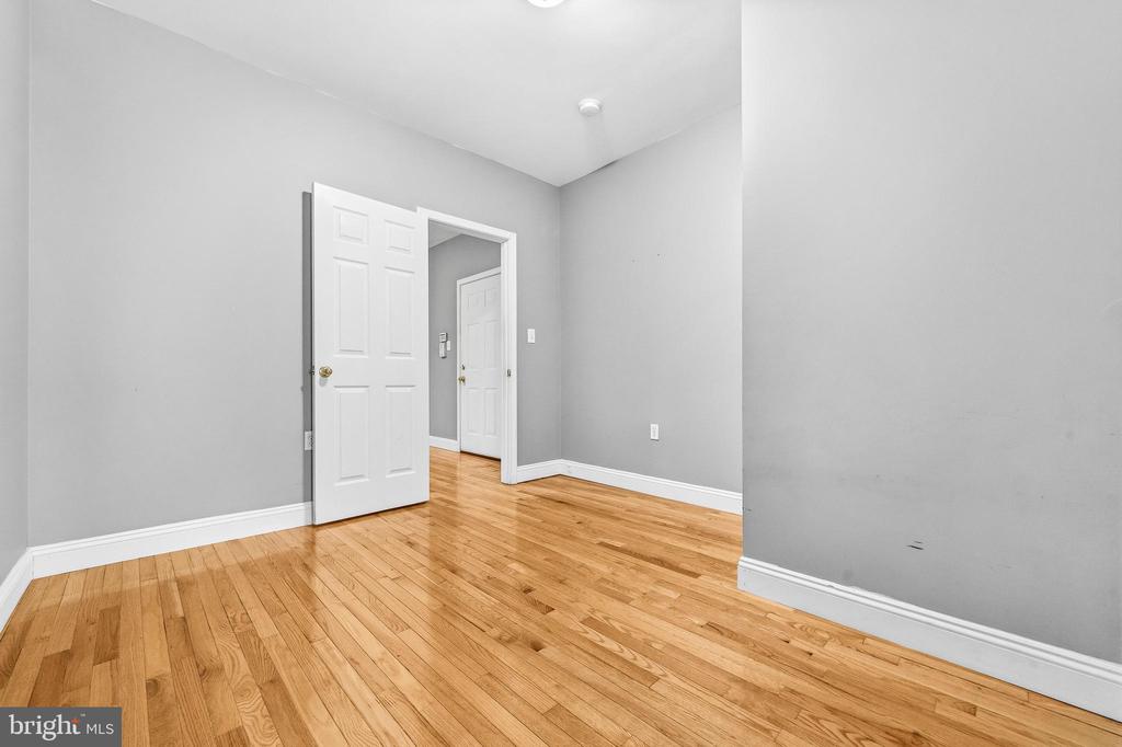 500 FLORIDA AVENUE NW 4