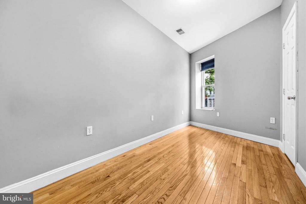 500 FLORIDA AVENUE NW 4