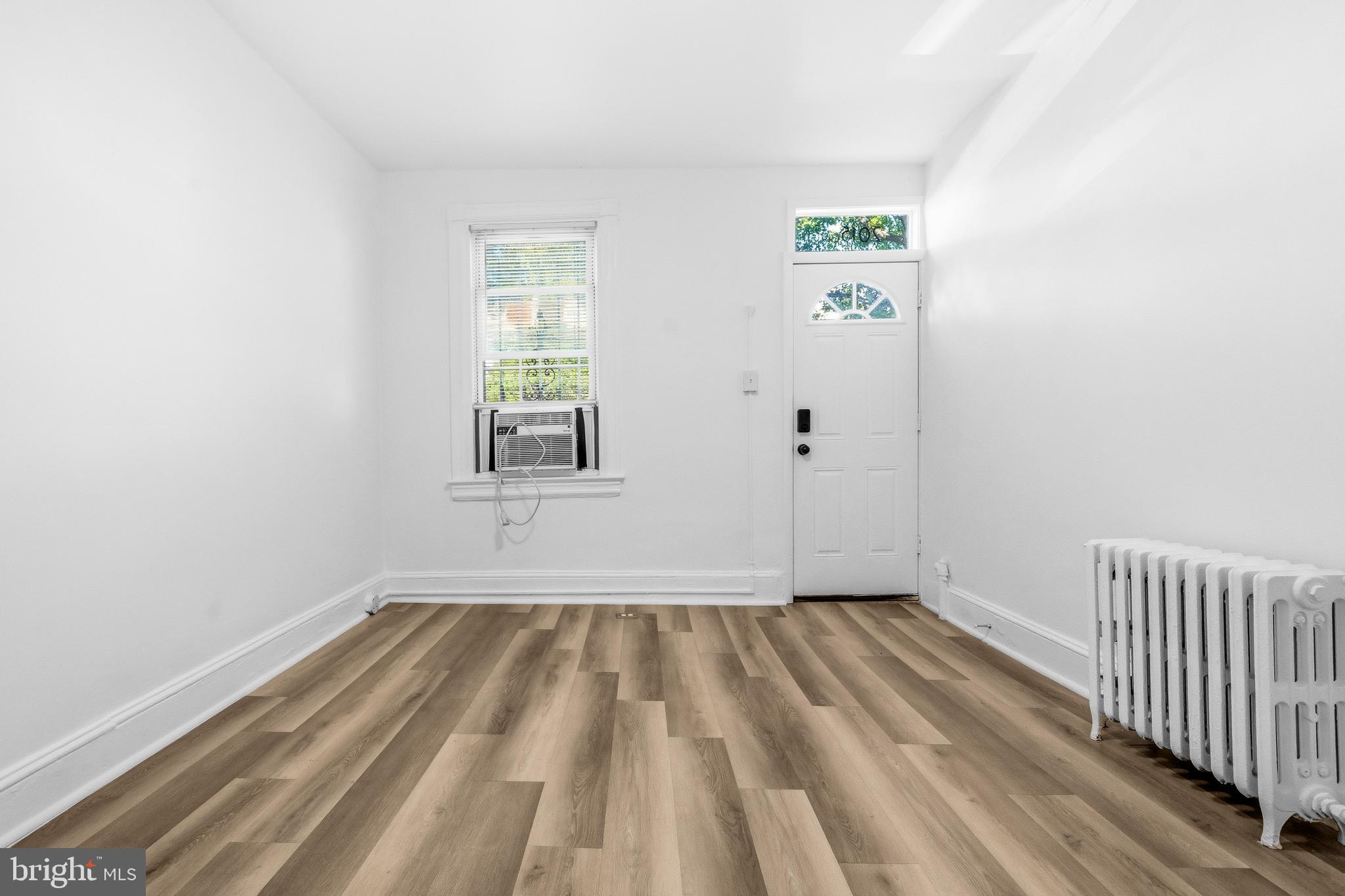 2015 4TH STREET NE