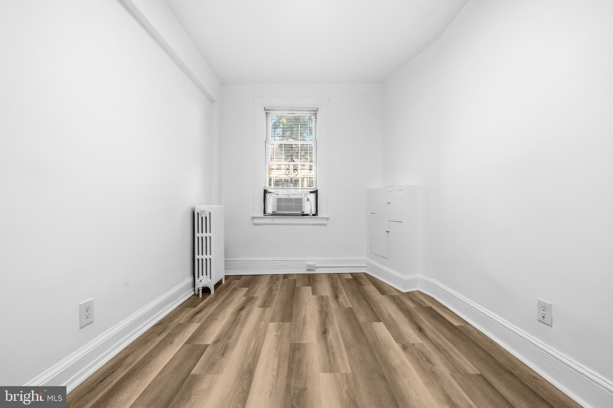 2015 4TH STREET NE