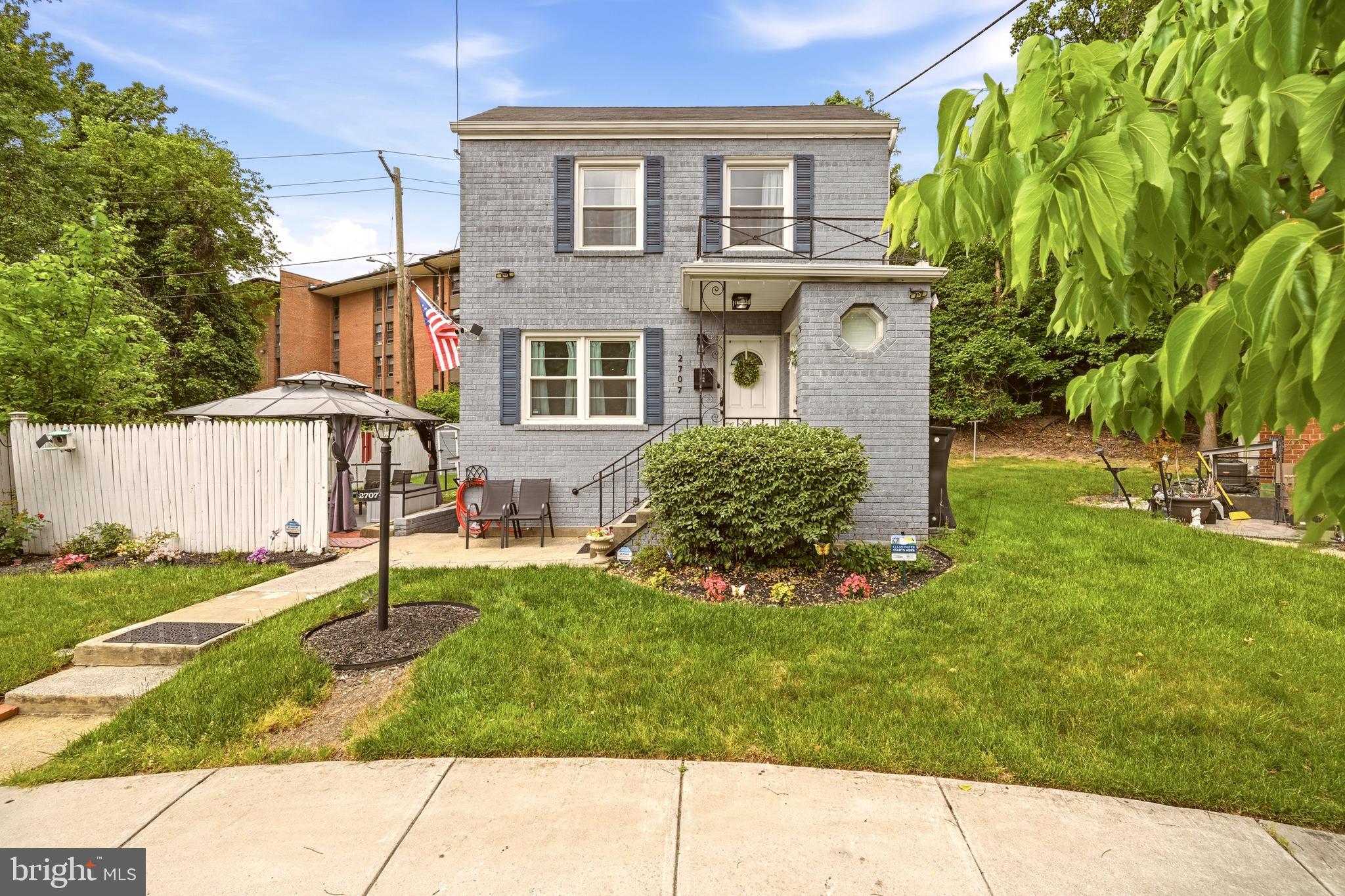 2707 FORT BAKER DRIVE SE