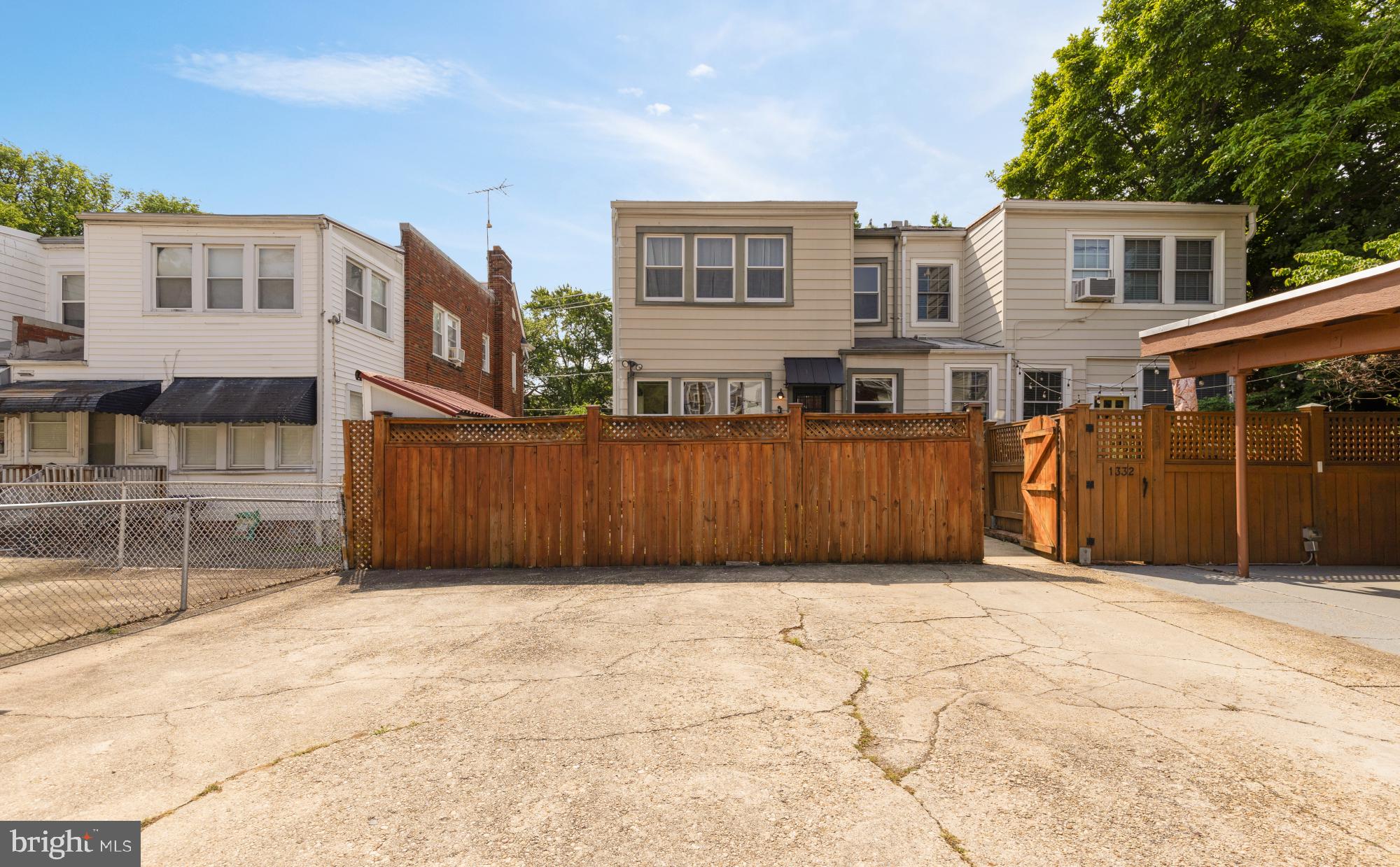 1336 MICHIGAN AVENUE NE