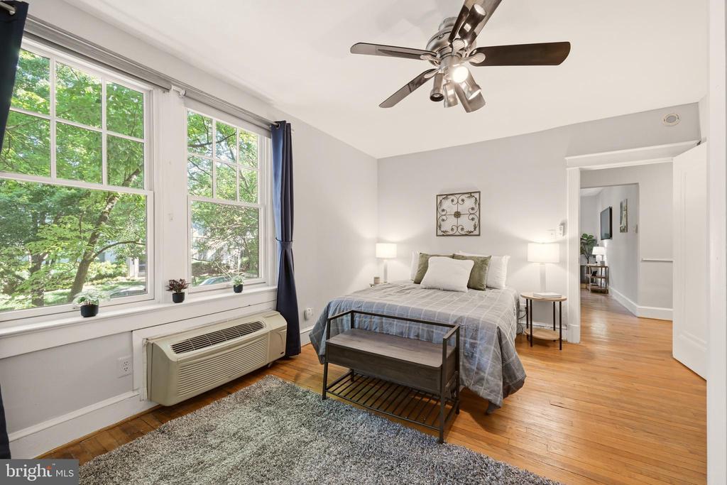 2410 20TH STREET NW 106