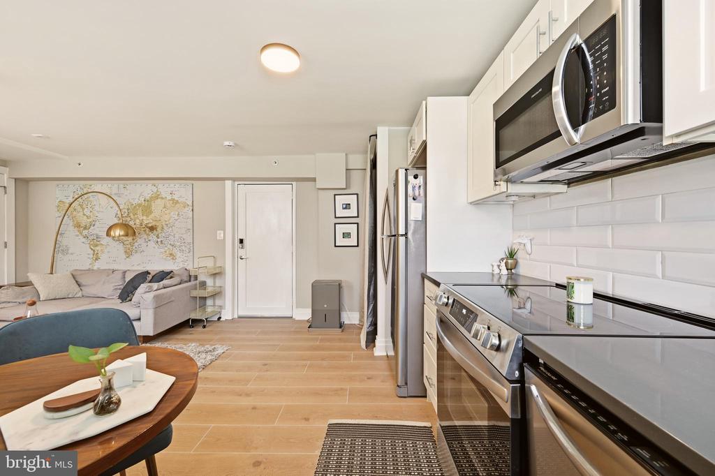3101 SHERMAN AVENUE NW Unit: 102