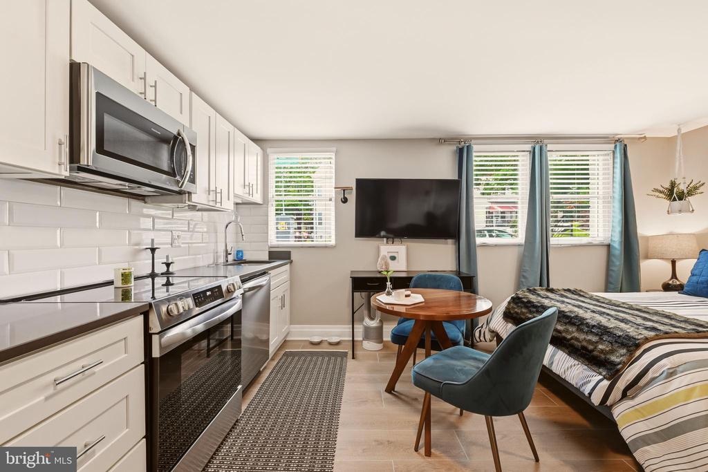 3101 SHERMAN AVENUE NW Unit: 102