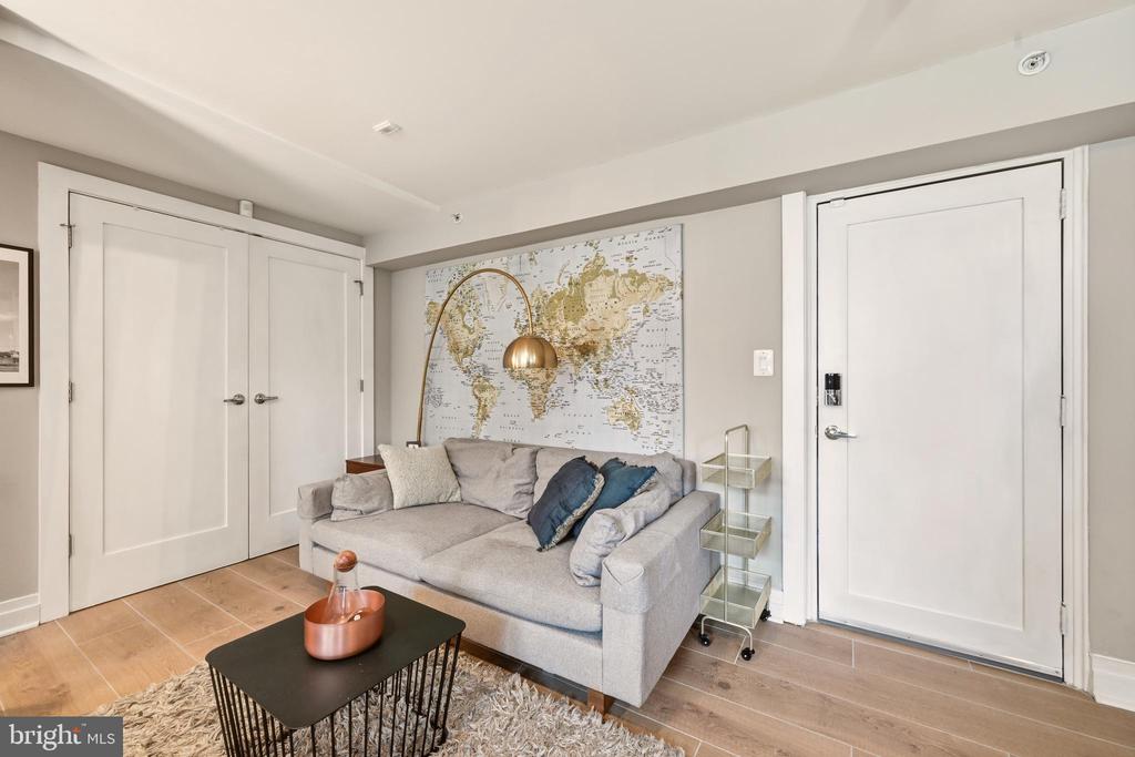 3101 SHERMAN AVENUE NW Unit: 102