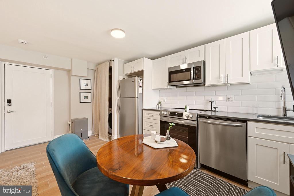 3101 SHERMAN AVENUE NW Unit: 102