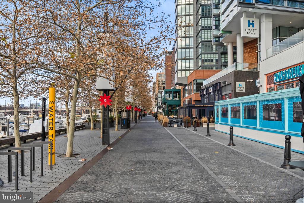 700 7TH STREET SW Unit: 126