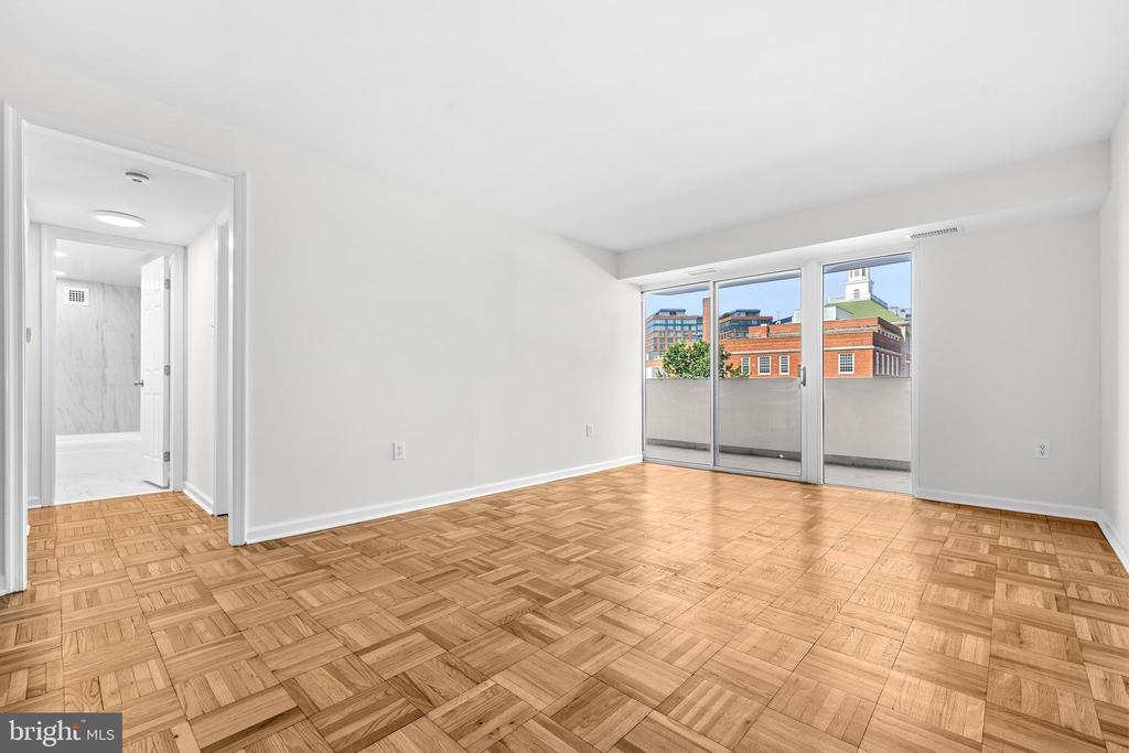 700 7TH STREET SW Unit: 126