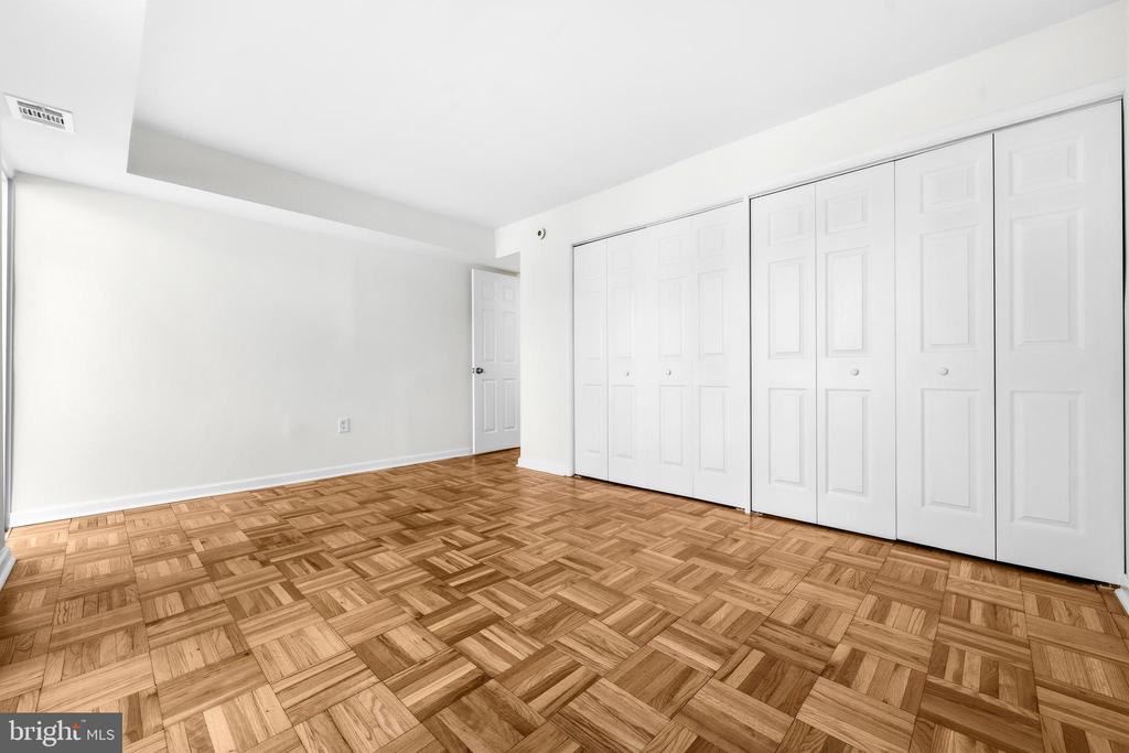 700 7TH STREET SW Unit: 126