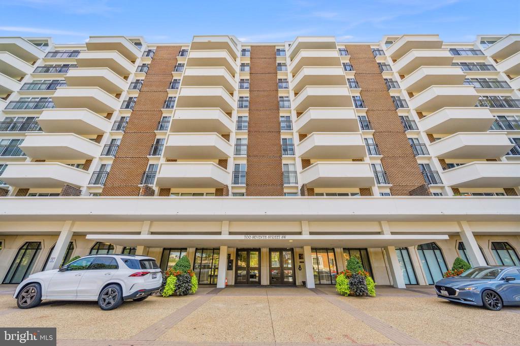 700 7TH STREET SW Unit: 126