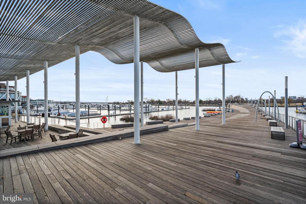 700 7TH STREET SW Unit: 126