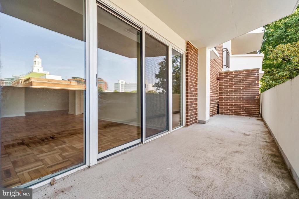700 7TH STREET SW Unit: 126