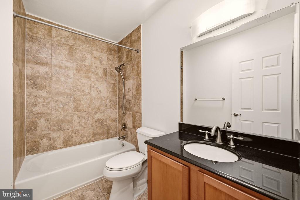 1610 11TH STREET NW Unit: 2B