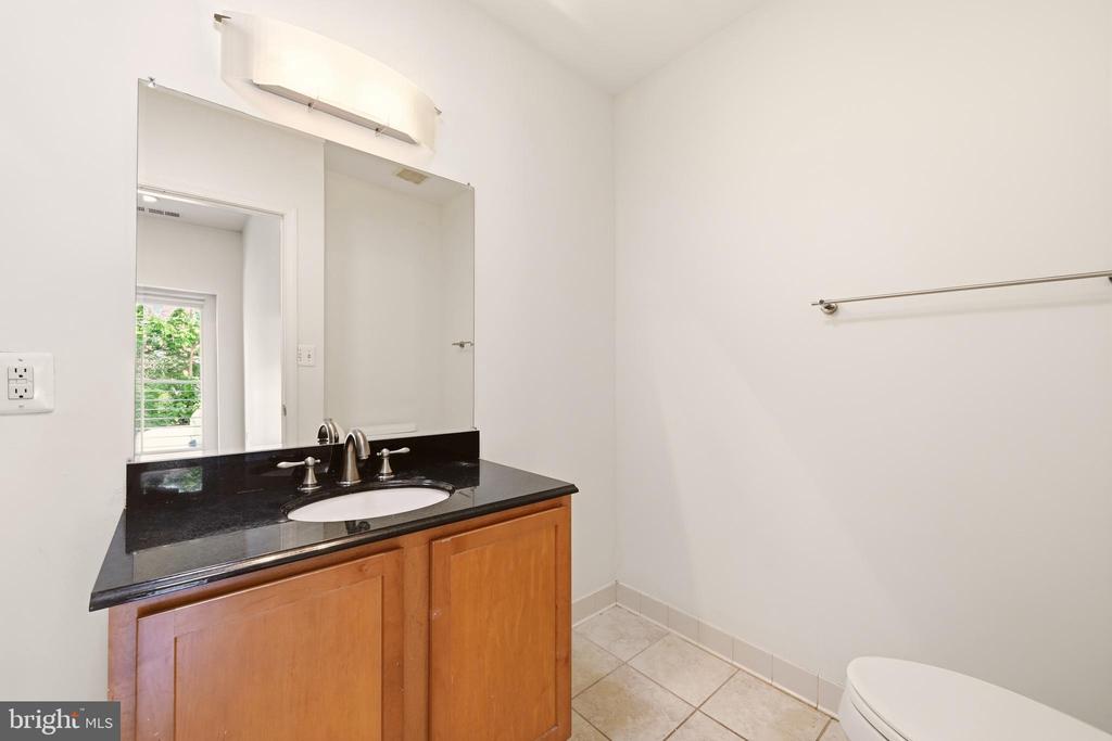 1610 11TH STREET NW Unit: 2B