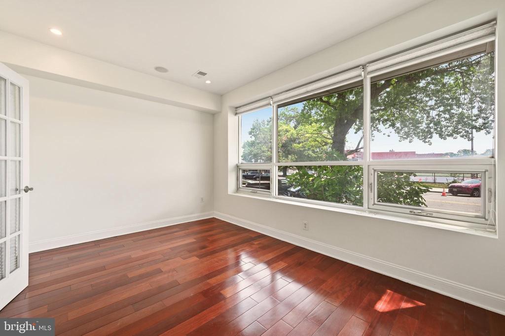 1610 11TH STREET NW Unit: 2B