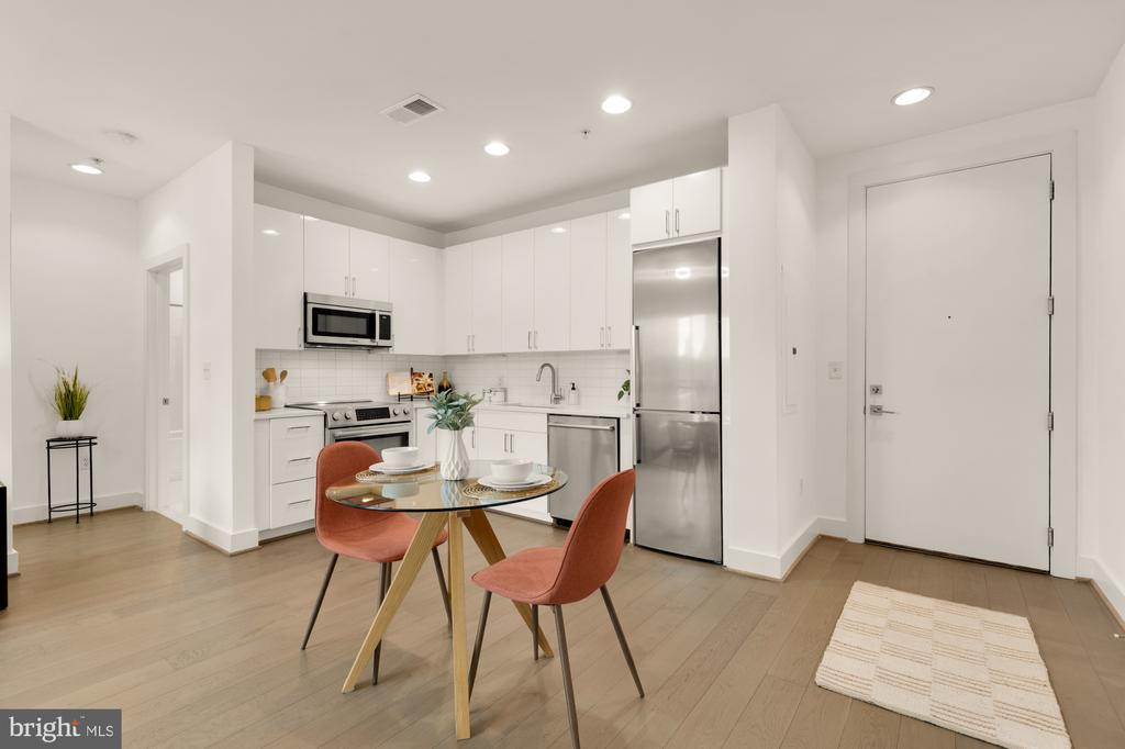 1500 PENNSYLVANIA AVENUE SE Unit: 305