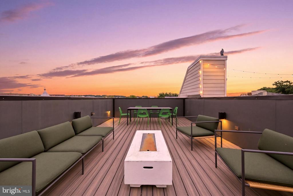 3554 13TH STREET NW Unit: 2