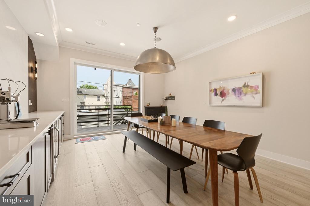 3554 13TH STREET NW Unit: 2