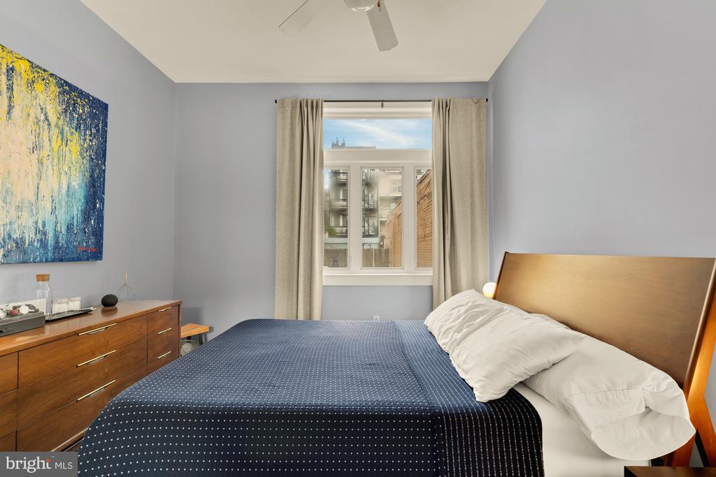 2363 CHAMPLAIN STREET NW Unit: 3
