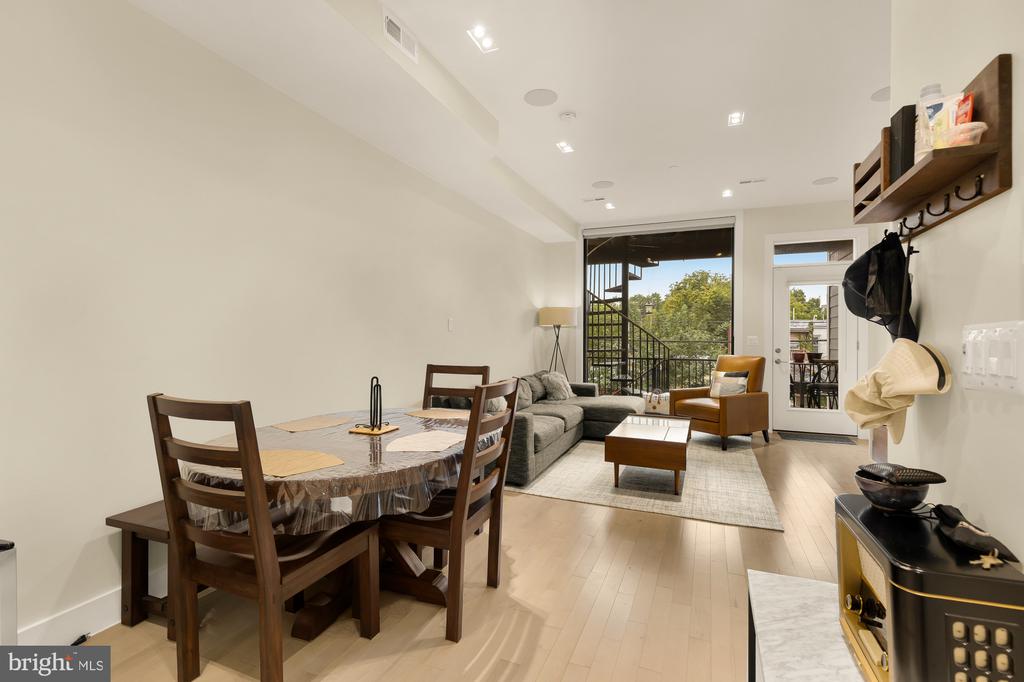 1530 3RD STREET NW Unit: 2