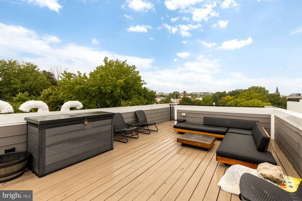 1530 3RD STREET NW Unit: 2