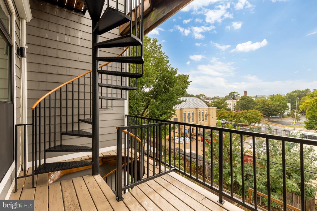 1530 3RD STREET NW Unit: 2