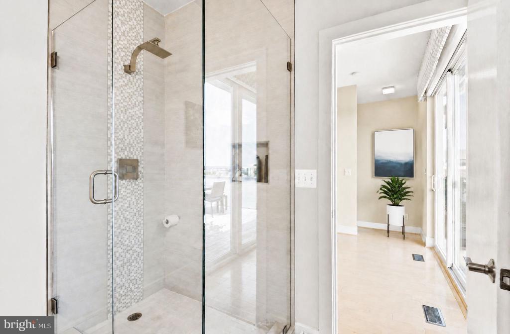 1436 CHAPIN STREET NW Unit: F