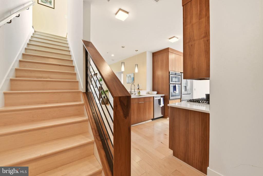 1436 CHAPIN STREET NW Unit: F