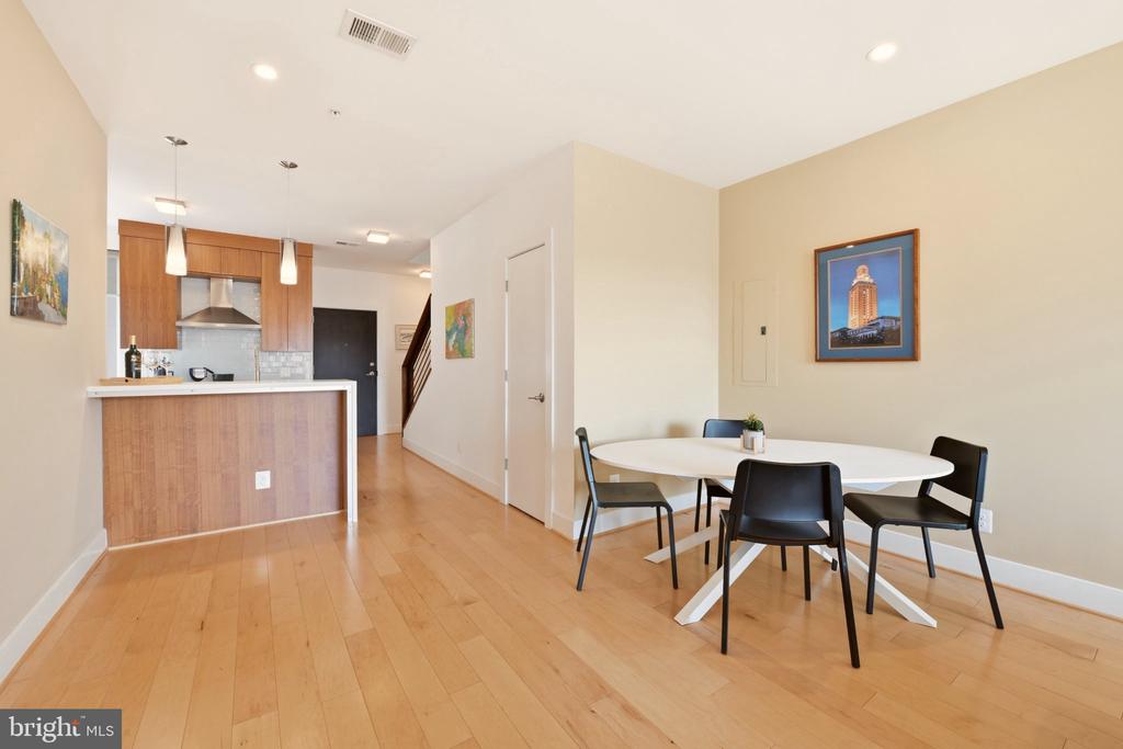 1436 CHAPIN STREET NW Unit: F