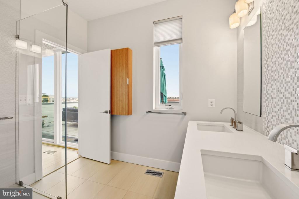1436 CHAPIN STREET NW Unit: F