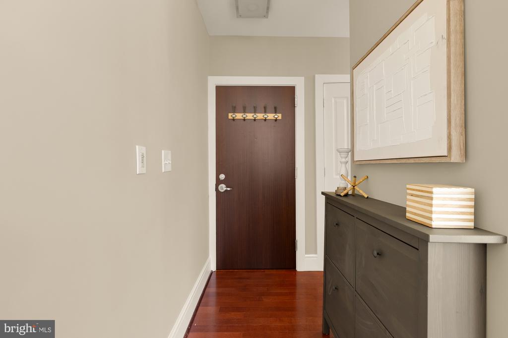 1654 EUCLID STREET NW Unit: 202