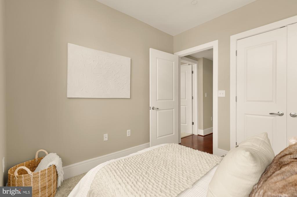 1654 EUCLID STREET NW Unit: 202