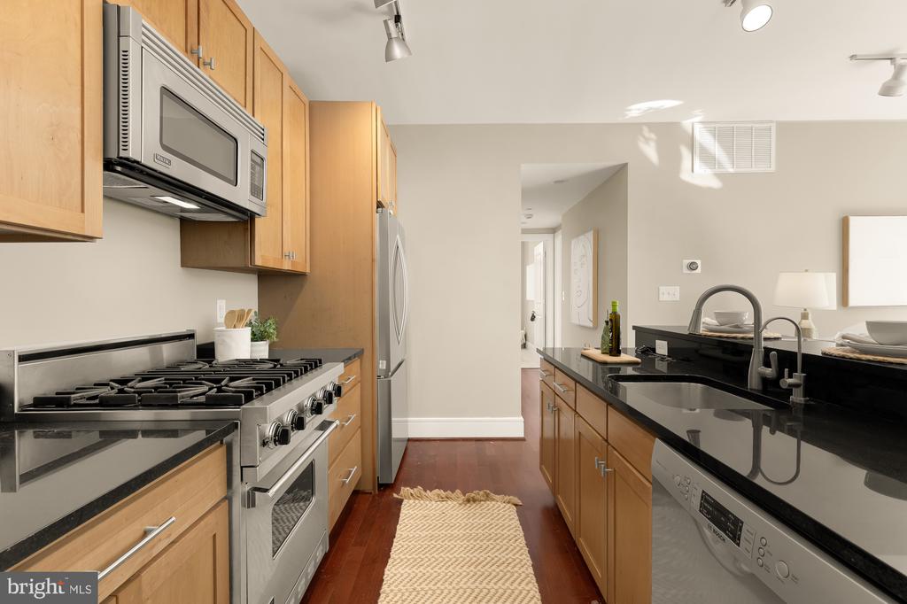 1654 EUCLID STREET NW Unit: 202