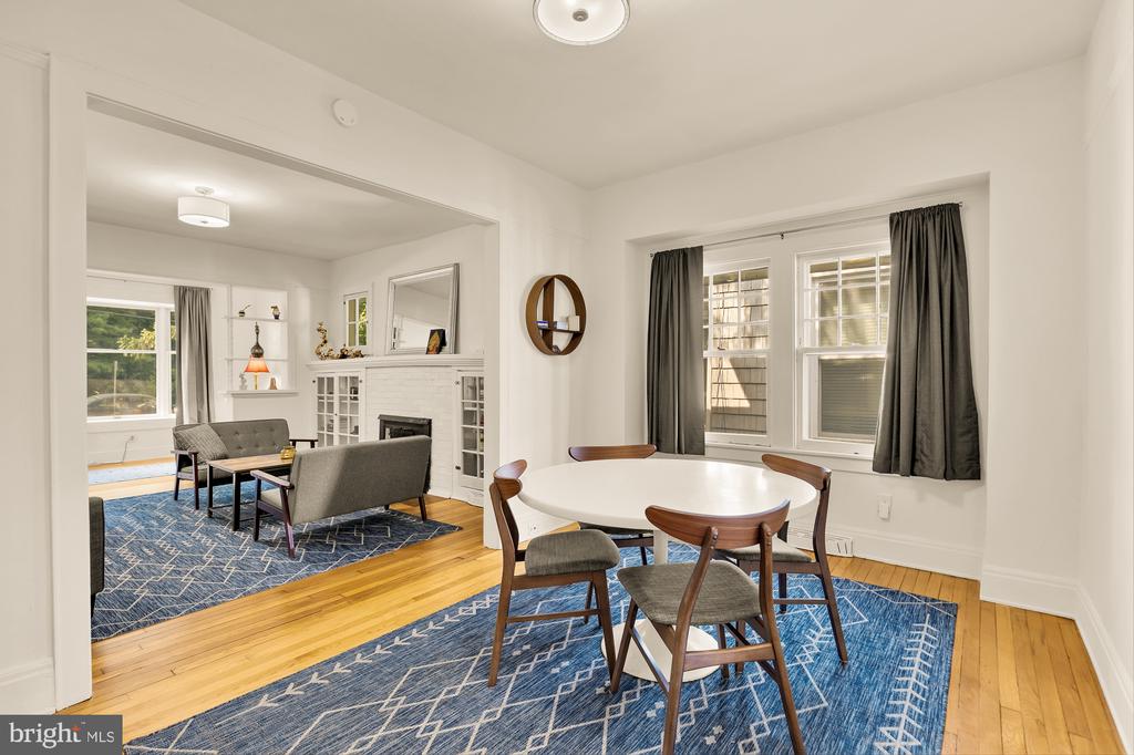 7 CAUSEY AVENUE