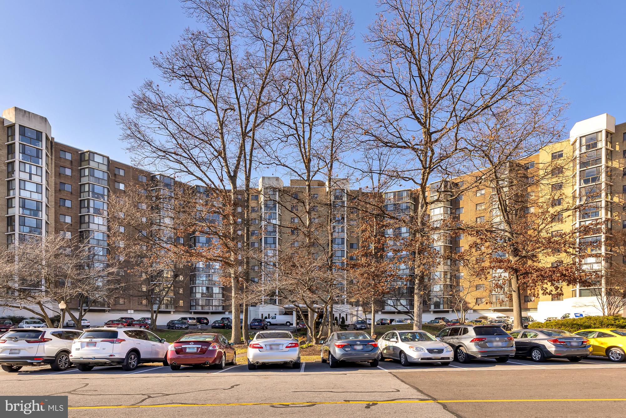 15101 Interlachen DRIVE Unit: 1-1015
