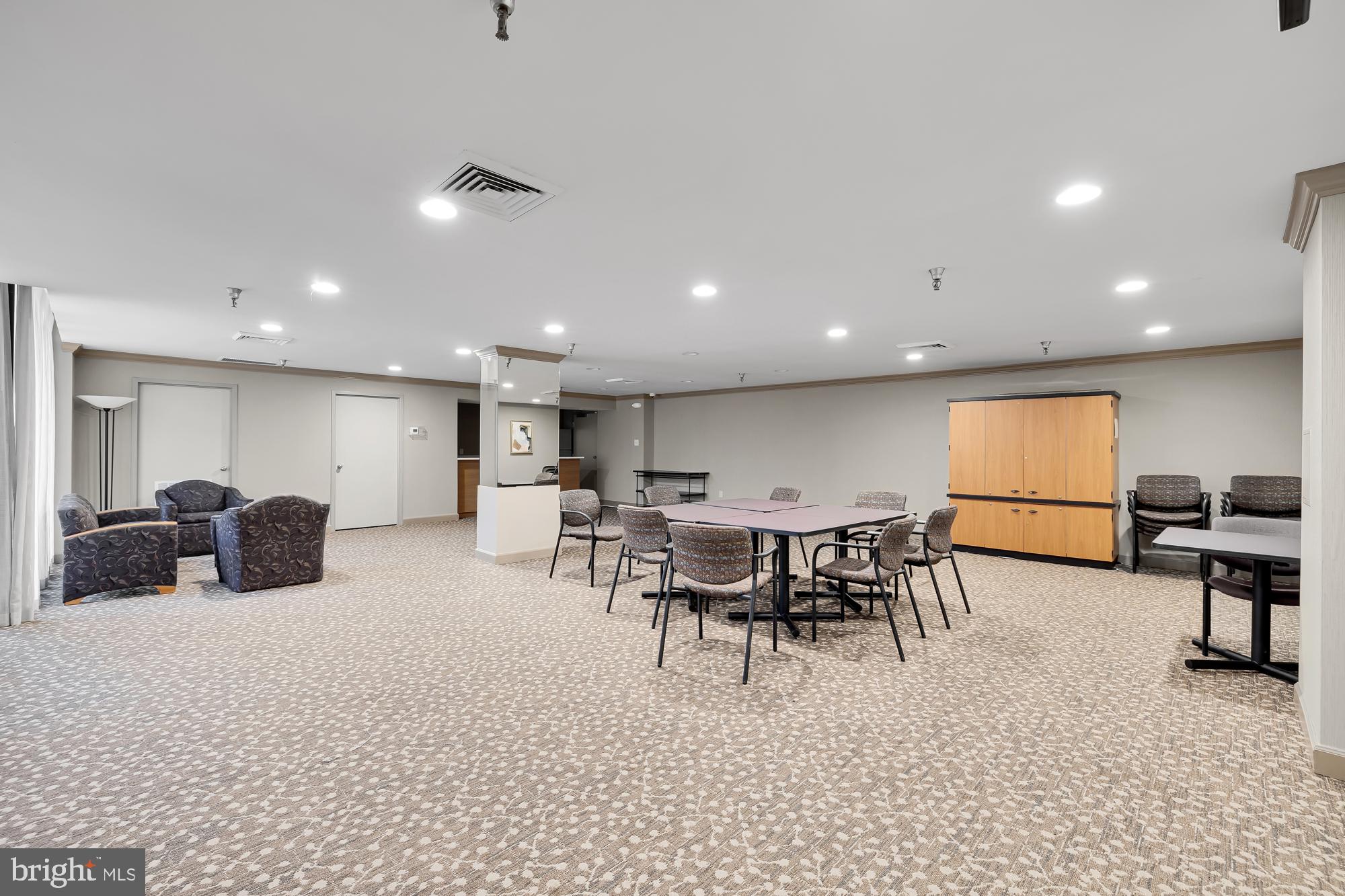 7401 Westlake Terrace Unit: 815