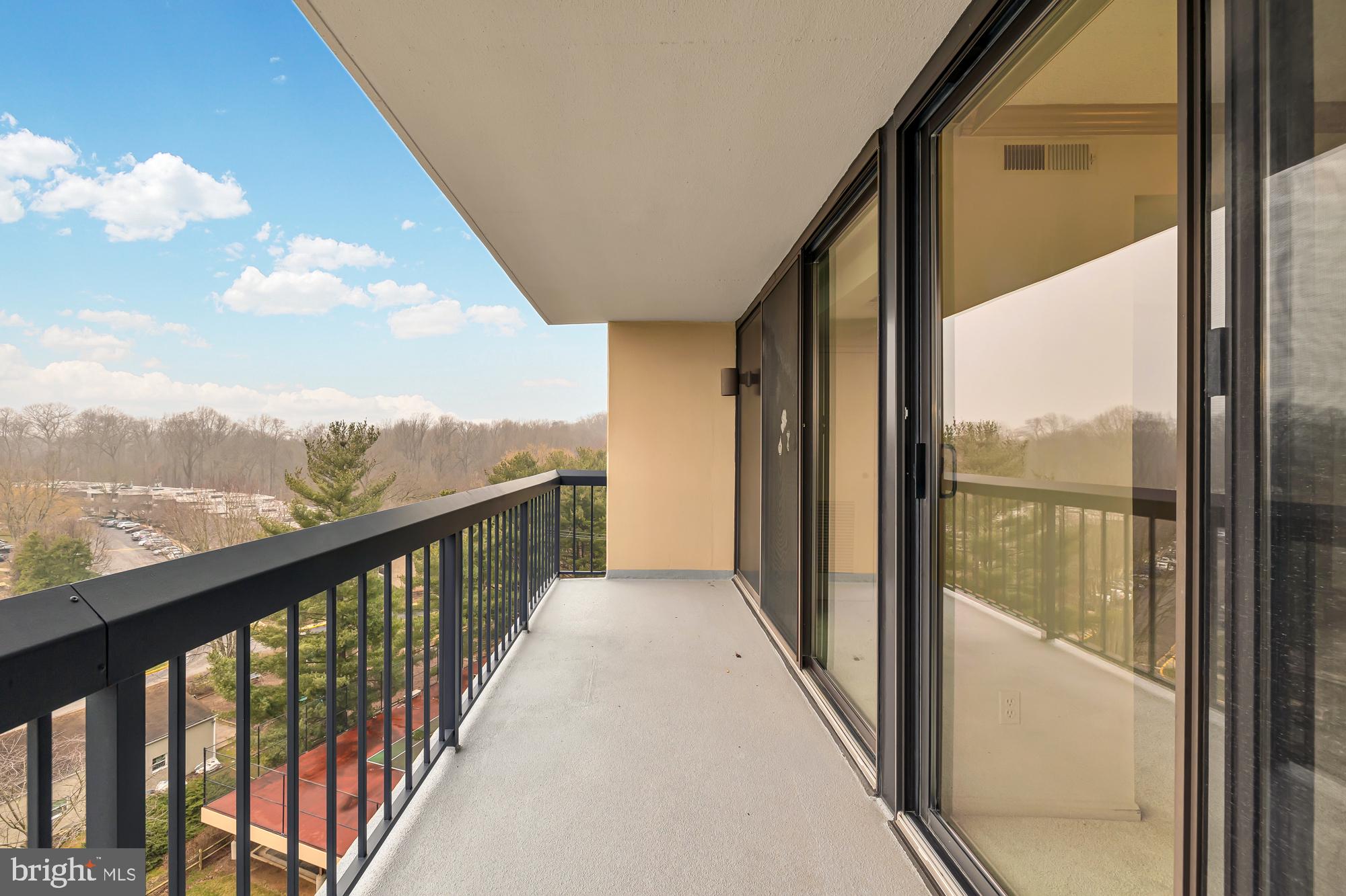 7401 Westlake Terrace Unit: 815