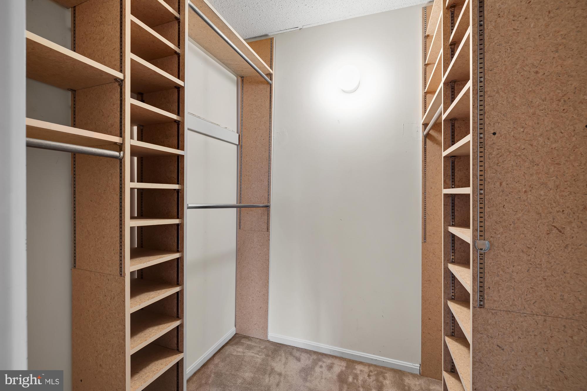 7401 Westlake Terrace Unit: 815