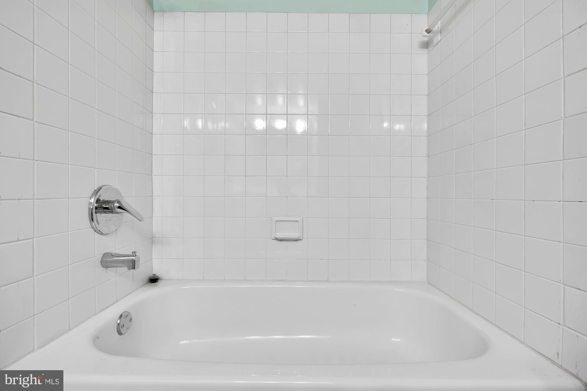 7401 Westlake Terrace Unit: 815