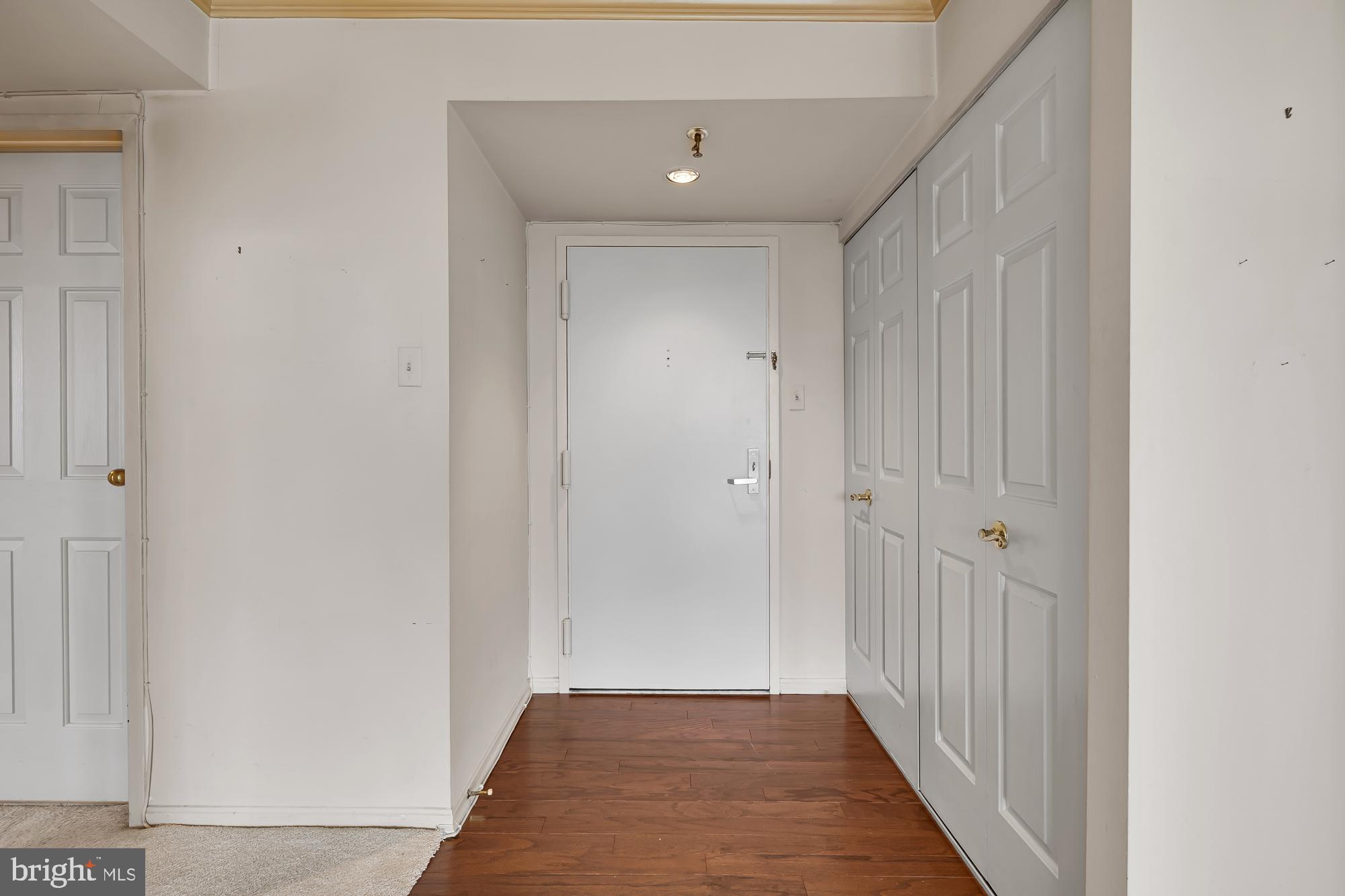 7401 Westlake Terrace Unit: 815