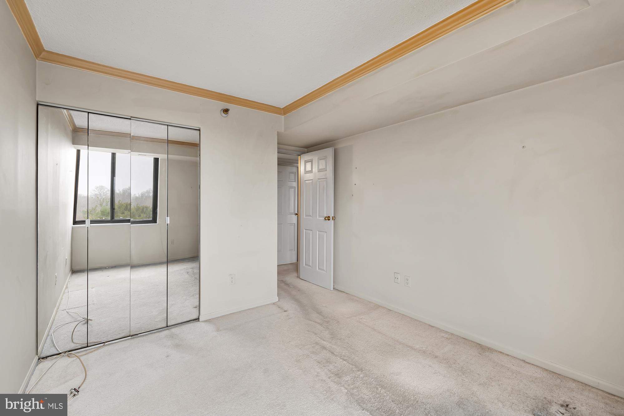 7401 Westlake Terrace Unit: 815