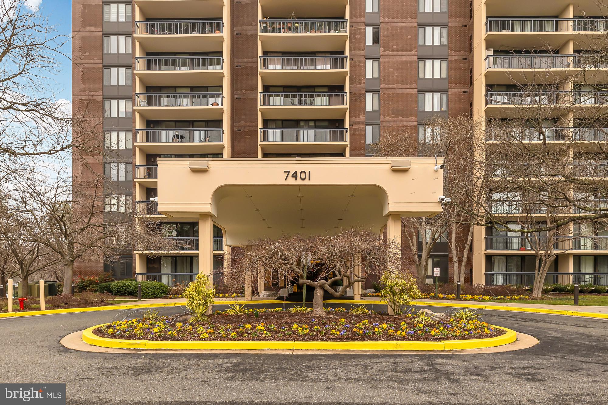 7401 Westlake Terrace Unit: 815