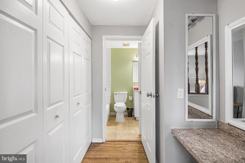 4303 Leatherwood Ter