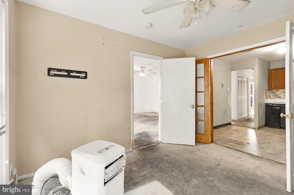 808 Quince Orchard Blvd #201