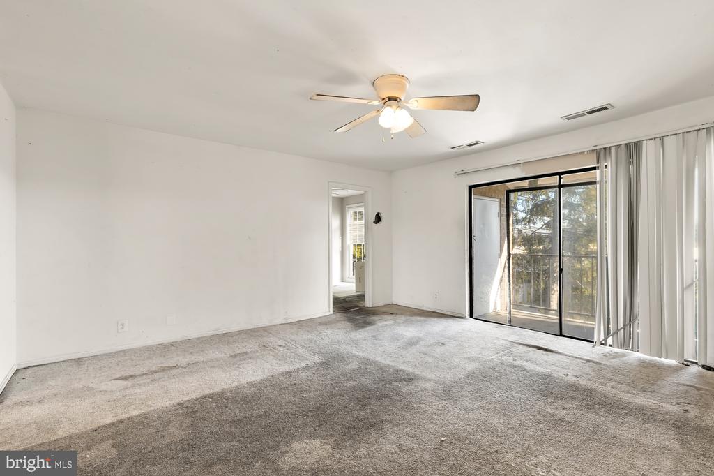 808 Quince Orchard Blvd #201